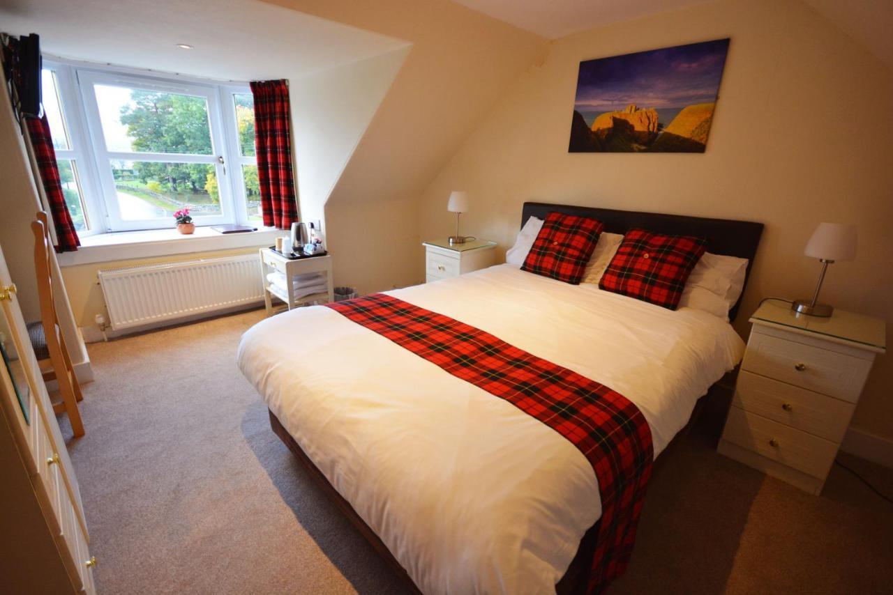 Feughside Hotell Strachan Rum bild
